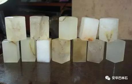 巴林雞血石多少錢一克？雞血石一般多少錢一克？