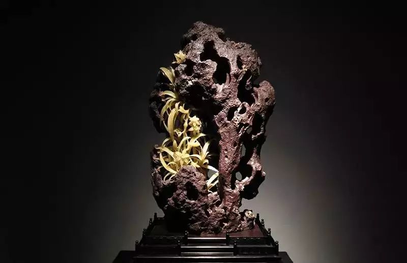 青田石雕：斧鑿?qiáng)Z神鬼，人巧勝天然