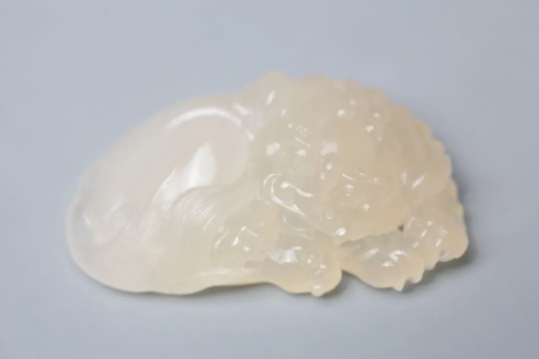 丘曉麗作冰糖雪梨壽山荔枝凍石創作過程
