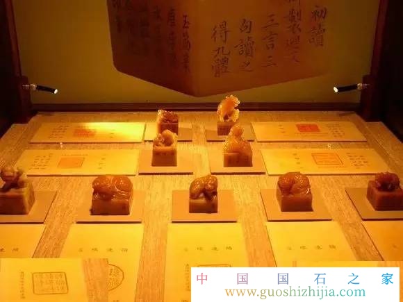 真正的田黃石多少錢一克，最貴的田黃石