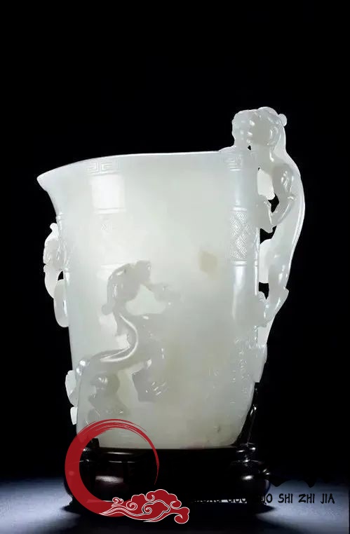 昌化雞血石祥雲瑞鶴4082.5萬位居榜首! 昌化雞血石祥雲瑞鶴4082.5萬位居榜首!