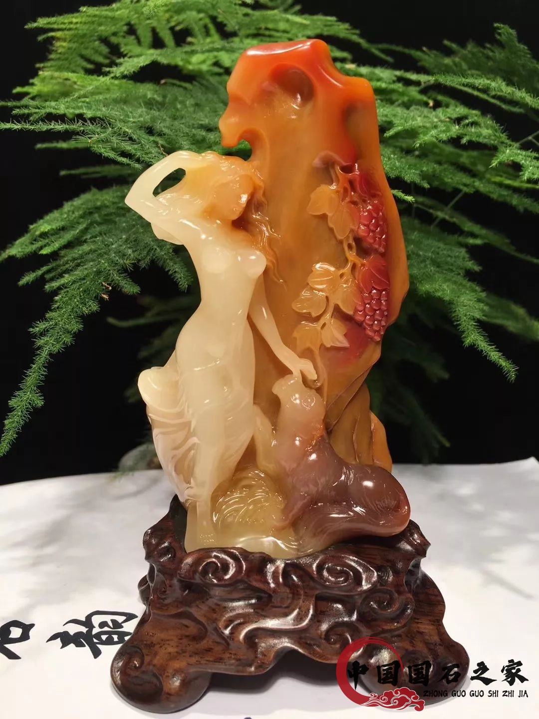 老撾石和壽山石哪個(gè)好，老撾石到底值不值錢(qián)