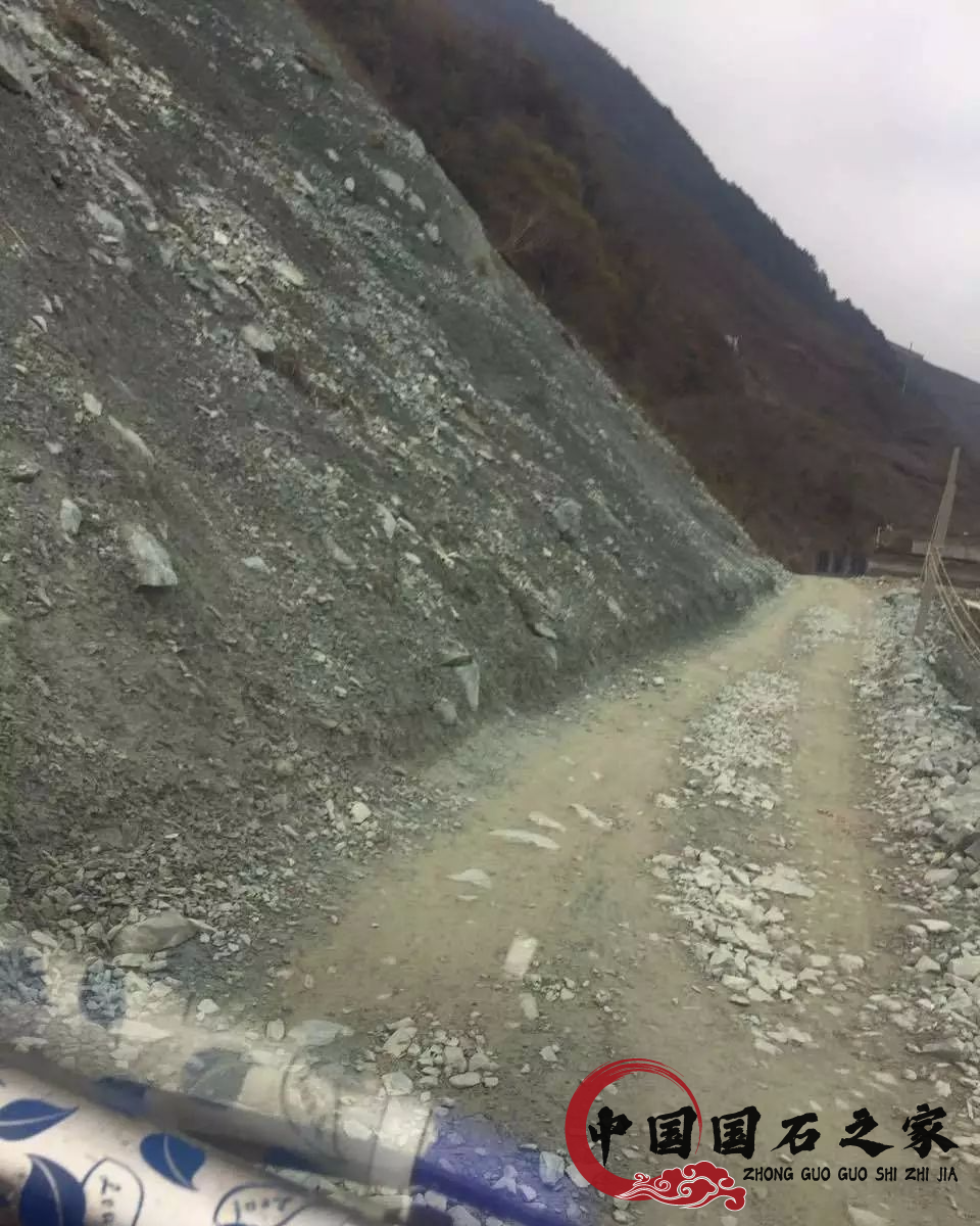雅安綠多少錢一克,雅安綠的分類 雅安綠多少錢一克,雅安綠的分類