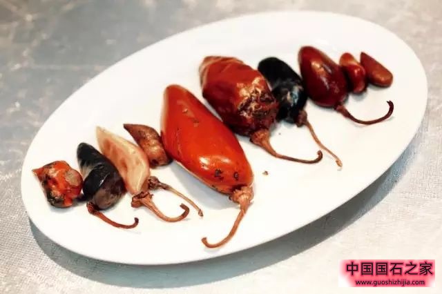 壽山石滿漢全席照片和價(jià)格！壽山石的石頭宴席