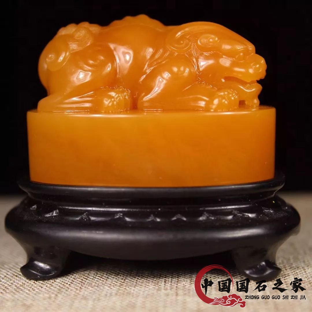 老撾北部田黃石缺點和特點，曠世精品熱藏正當時