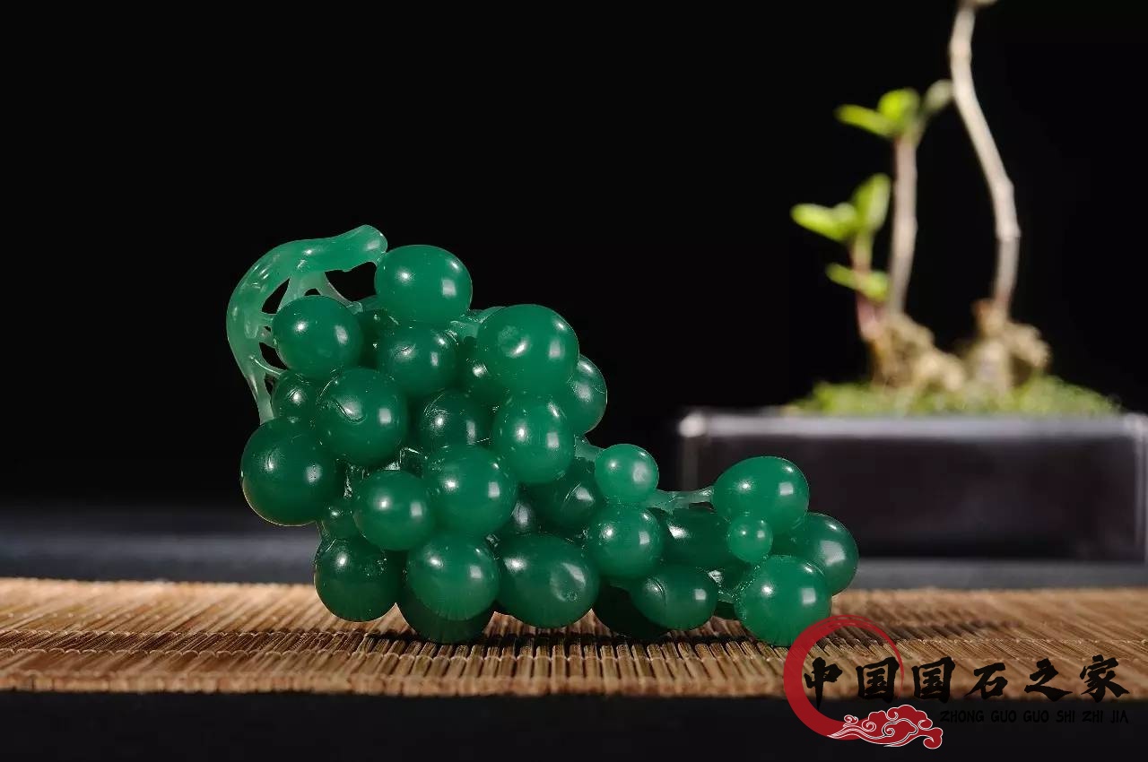 透著一股貴氣的雅安綠