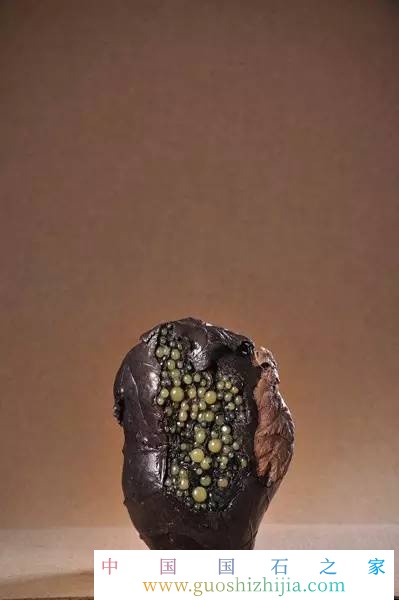 龍蛋石創作范式