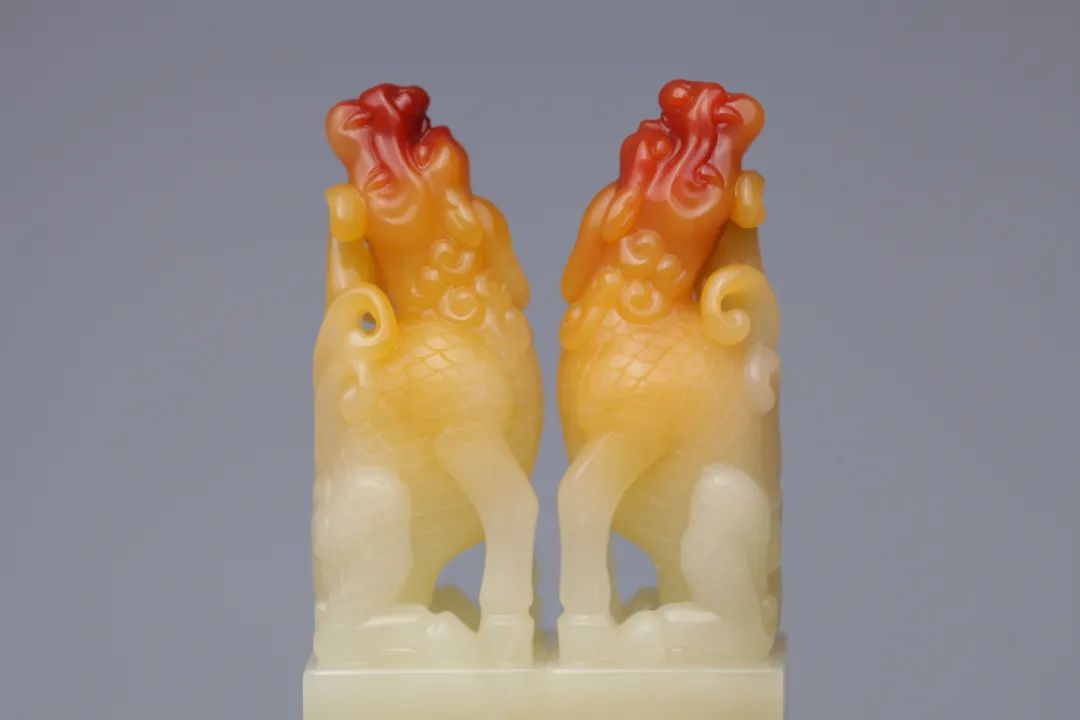 雷劍鏢大師作品高品質方正壽山三彩芙蓉對章，迸發出的美意讓人嘆為觀止!