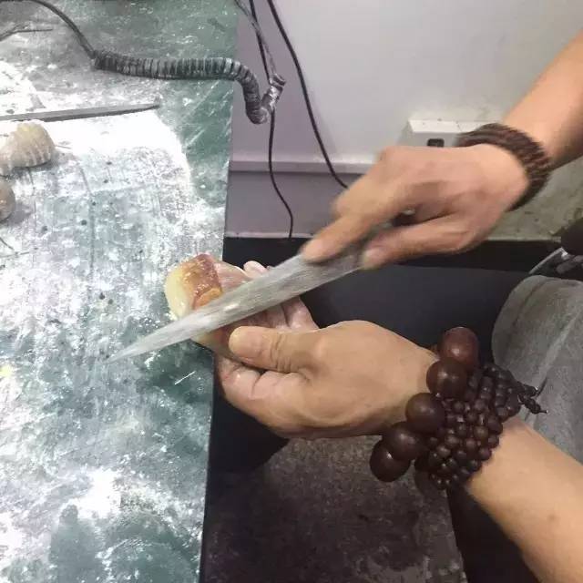 壽山石雕的雕刻過程 壽山石雕的雕刻過程