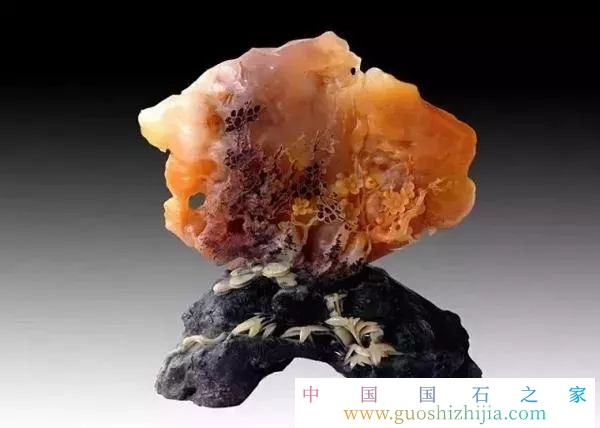 青田燈光凍有幾種 燈光凍青田石鑒定方法
