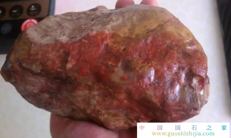 巴林雞血石多少錢一克？雞血石一般多少錢一克？