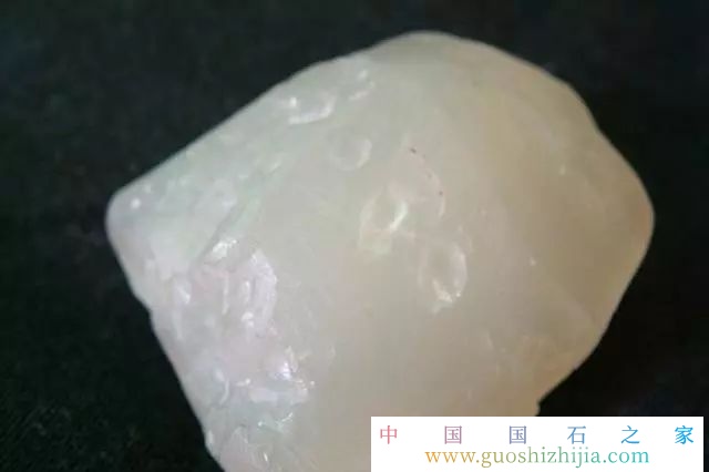 壽山田黃有幾種分類?壽山石田黃石如何區(qū)分? 壽山田黃有幾種分類?壽山石田黃石如何區(qū)分?