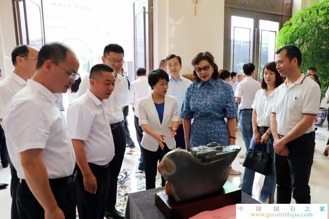 2022青田石雕大師精品展會在紹興市新昌縣舉行