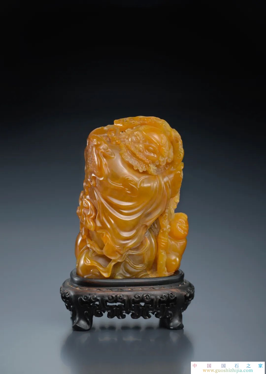 福州原產地壽山石鑒定中心中國工藝美術大師林東田黃作品 福州原產地壽山石鑒定中心中國工藝美術大師林東田黃作品