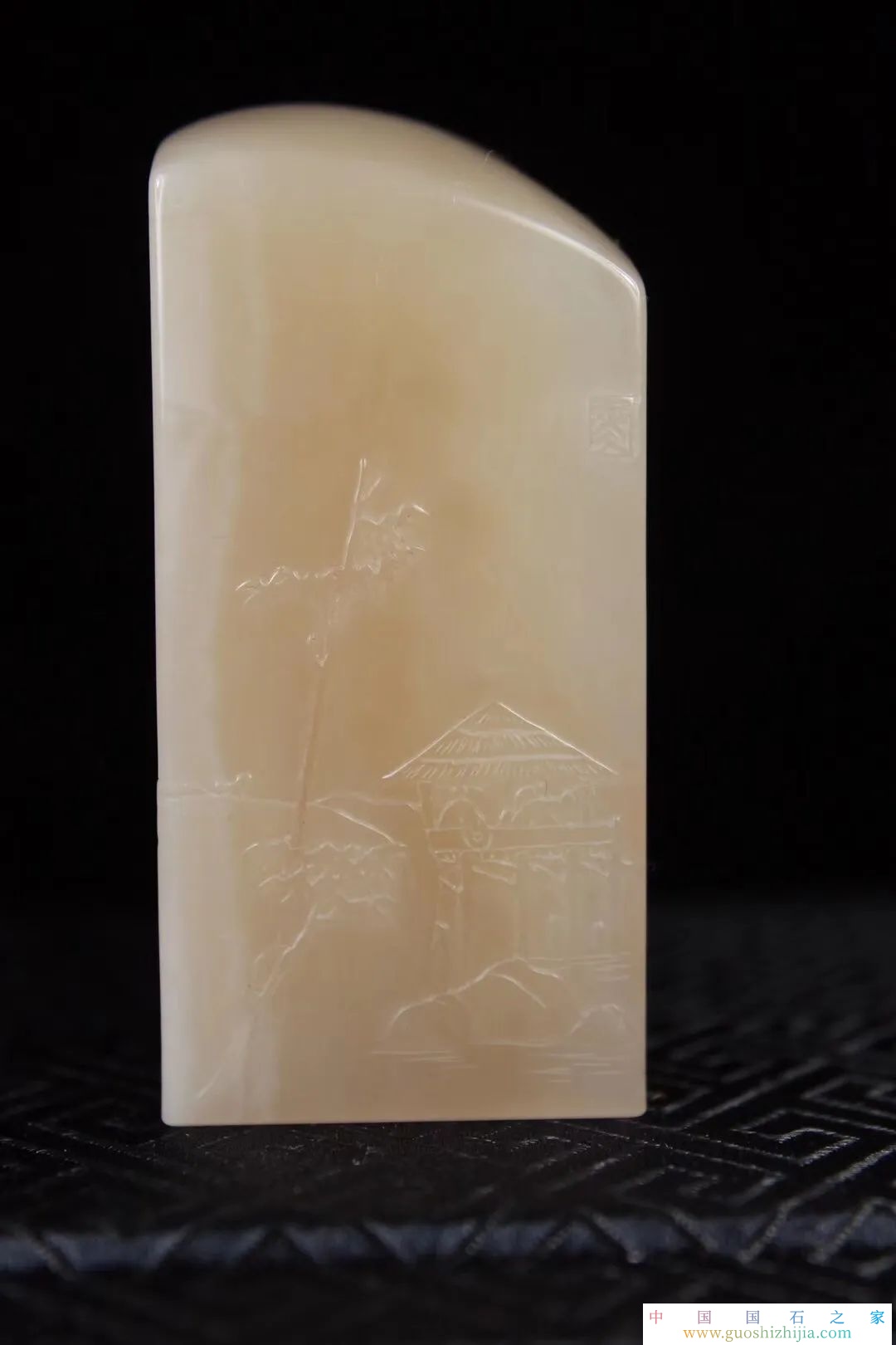 壽山荔枝凍石圖片大全及價格。拍賣百萬成交價！壽山荔枝凍石憑什么？