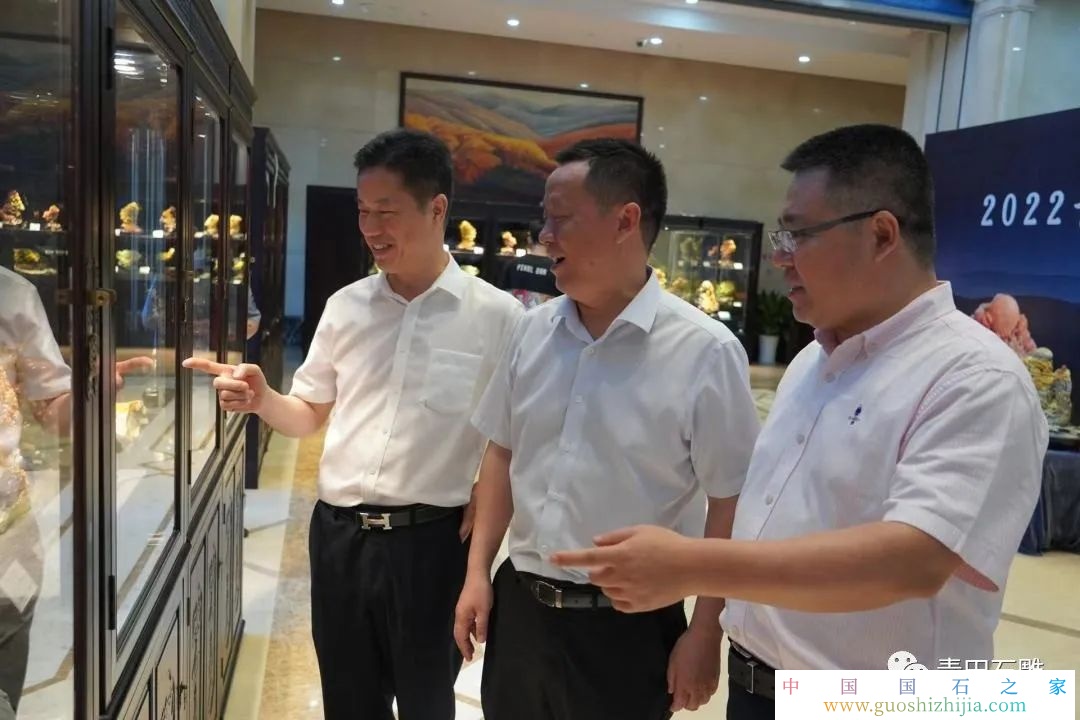 “喜迎二十大 ?石艷天下”2022青田石雕大師精品寧波展舉行 “喜迎二十大 ?石艷天下”2022青田石雕大師精品寧波展舉行