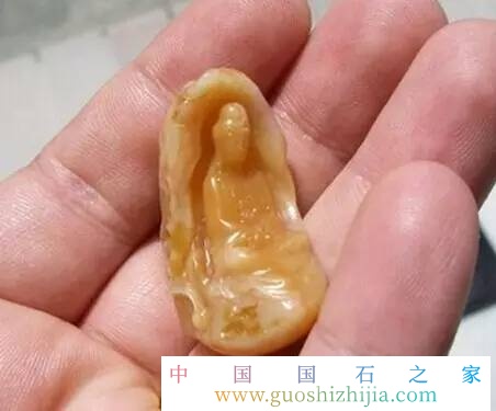 關(guān)于田黃的種類，坑頭田和田黃有什么區(qū)別