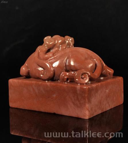 壽山石和浙江紅哪個(gè)刻章好